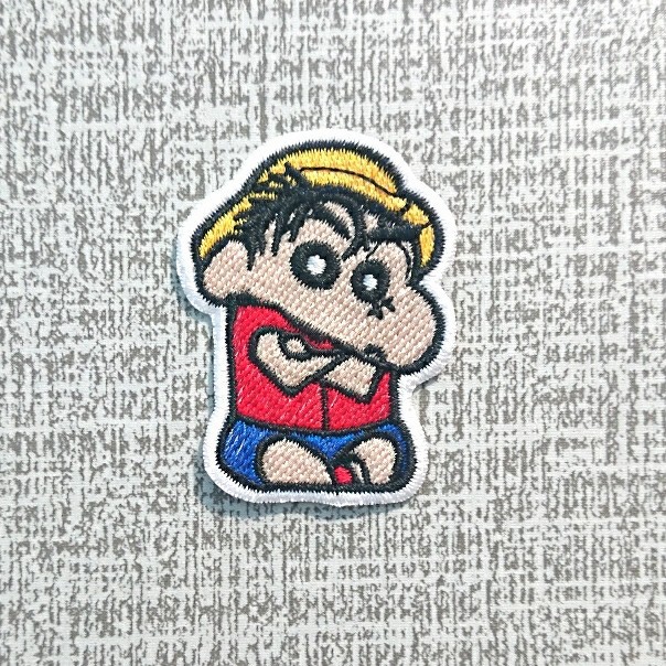 Jual Iron Patch Crayon Sinchan One Piece | Shopee Indonesia