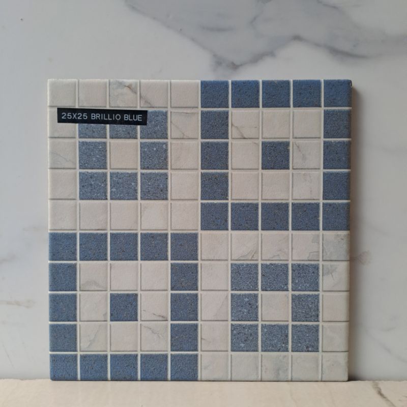 Jual keramik lantai kamar mandi kotak minimalis / keramik lantai mulia