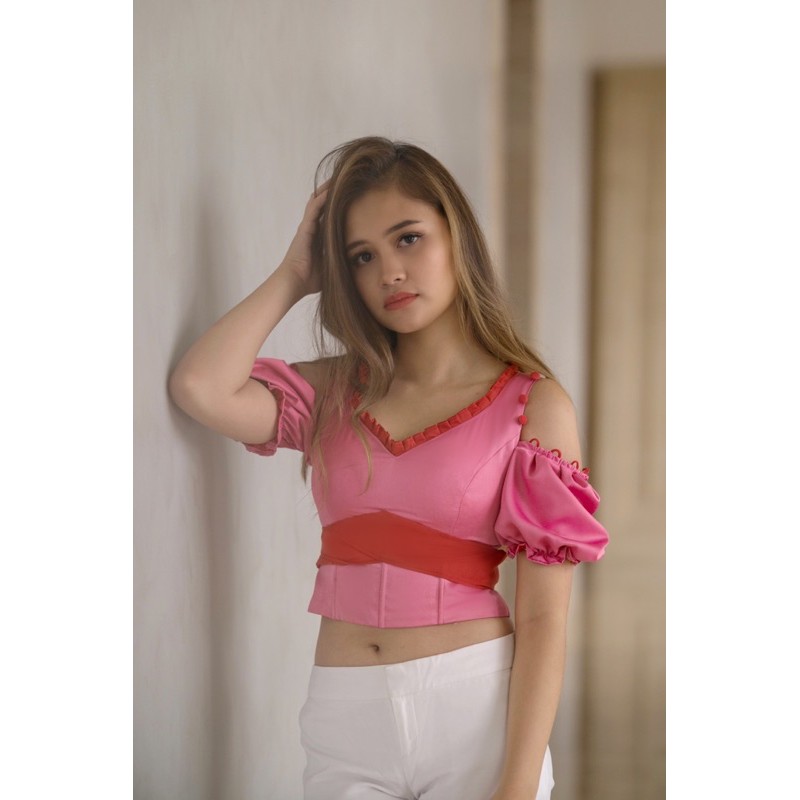 Jual VALENTINA TOP in RASPBERRY MAUVE with detachable button puffy ...