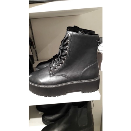 Jual boots h&m best sale