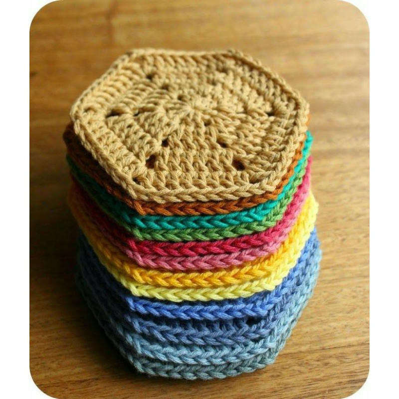 Jual TATAKAN GELAS RAJUT/GRANNY COASTER/BAHAN KARPET TAS DOM0ET RAJUT ...