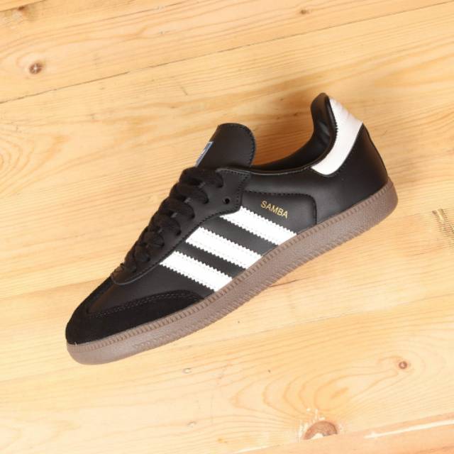 Jual ADIDAS SAMBA BLACK WHITE, ORIGINAL MADE IN VIETNAM | Shopee Indonesia