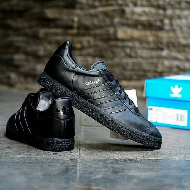 gazelle full black