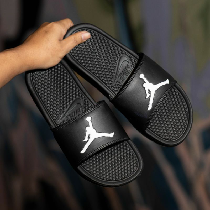 nike benassi jordan