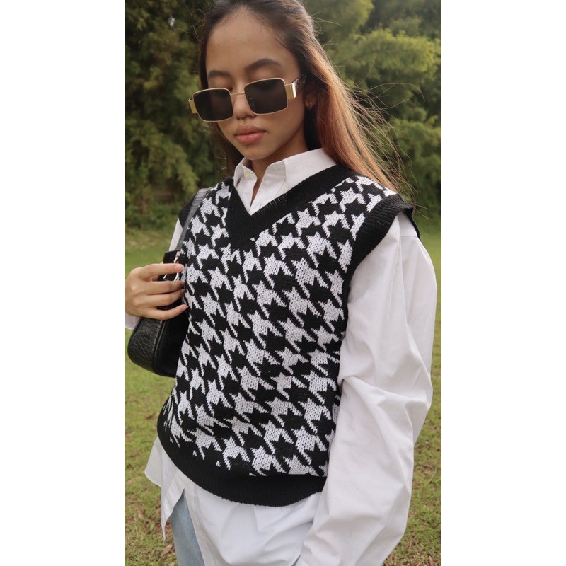 Jual Yorkie Knit Vest l Rompi Sweater Rajut | Shopee Indonesia