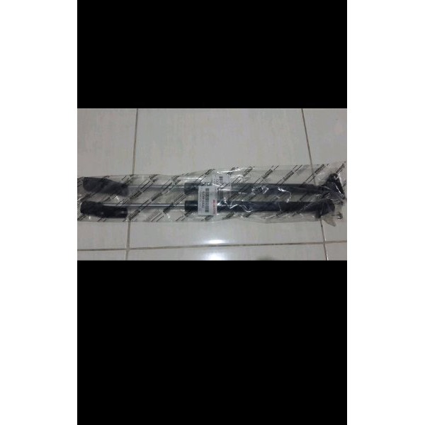 Jual Shock bagasi shock absorber innova | Shopee Indonesia
