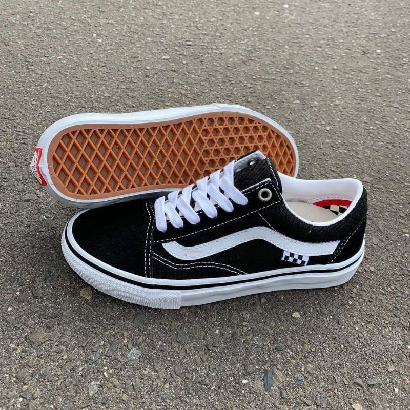 Jual VANS OLDSKOOL SKATE CLASSICS BLACK WHITE | Shopee Indonesia