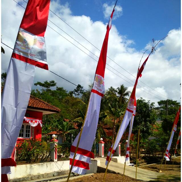 Jual Umbul Umbul Bandir Merah Putih Atau Bendera Bandir Panjang Meter Shopee Indonesia