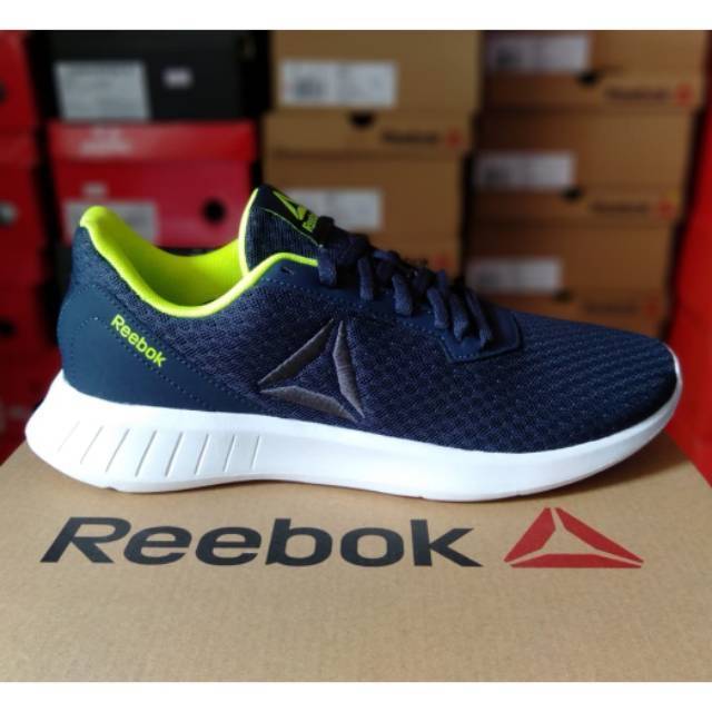 Harga sepatu reebok 2025 di sport station