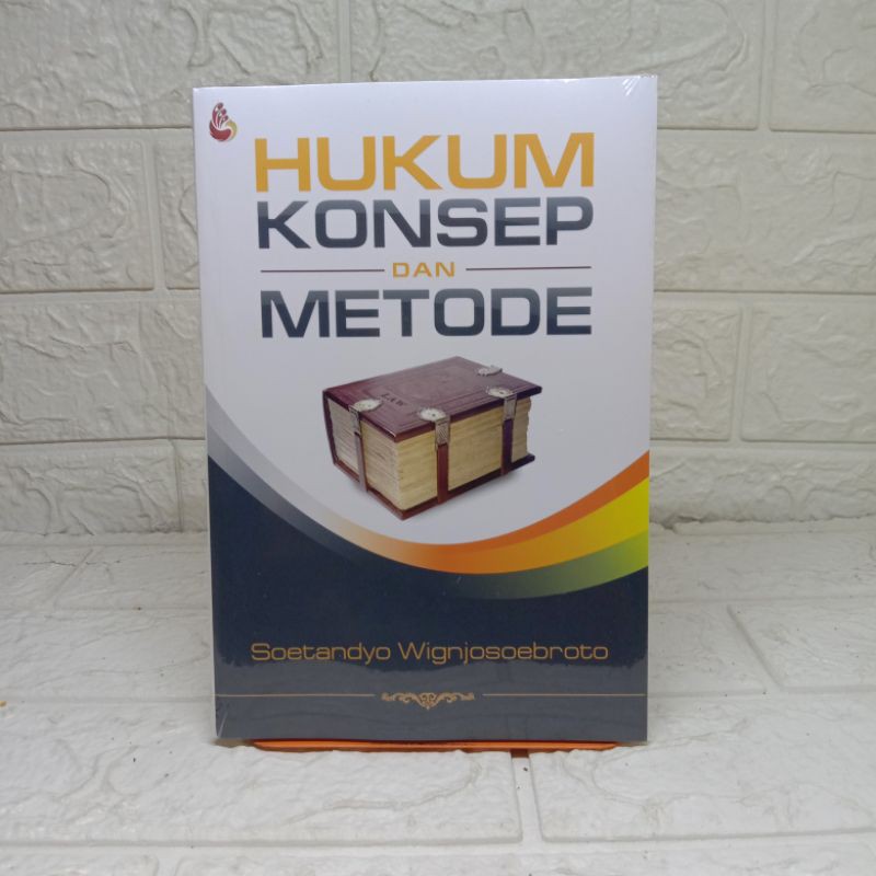 Jual BUKU HUKUM KONSEP DAN METODE - Intrans | Shopee Indonesia