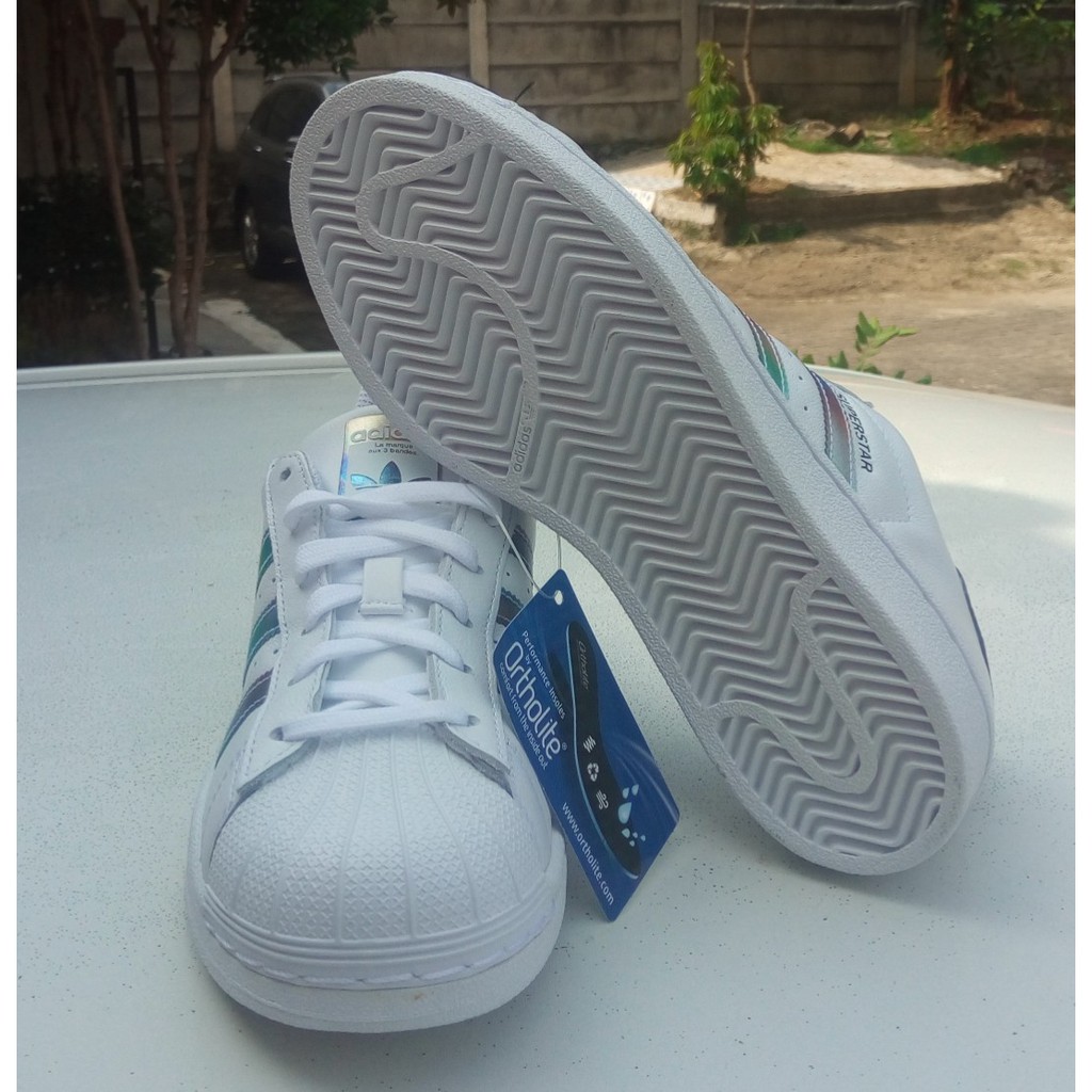 Jual Sepatu adidas superstar hologram | Shopee Indonesia
