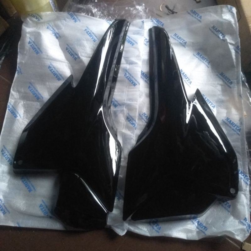 Jual Cover Box Body depan aki accu Megapro Mega pro primus hitam