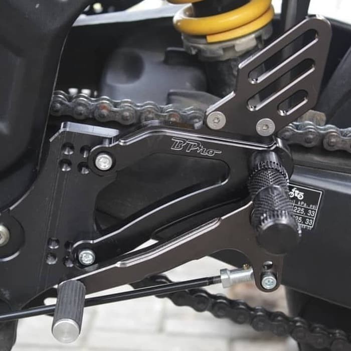Jual footstep underbon bpro racing yamaha r25 mt25 | Shopee Indonesia