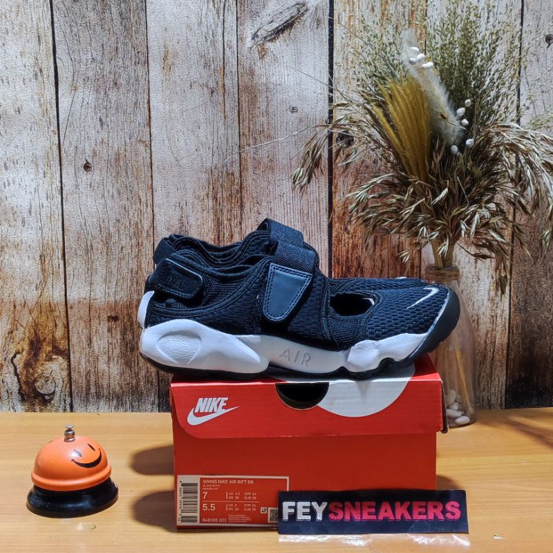 Jual Nike Air Rift Black white Original | Shopee Indonesia