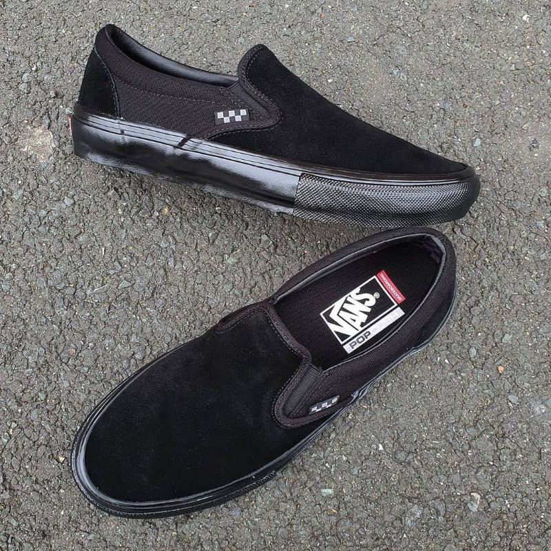 Vans slip store on black pro