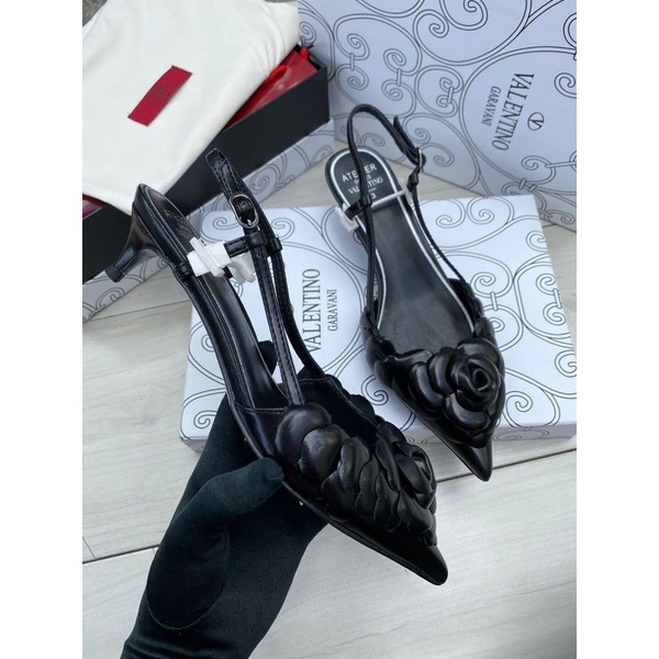 Valentino shoes 2021 hotsell