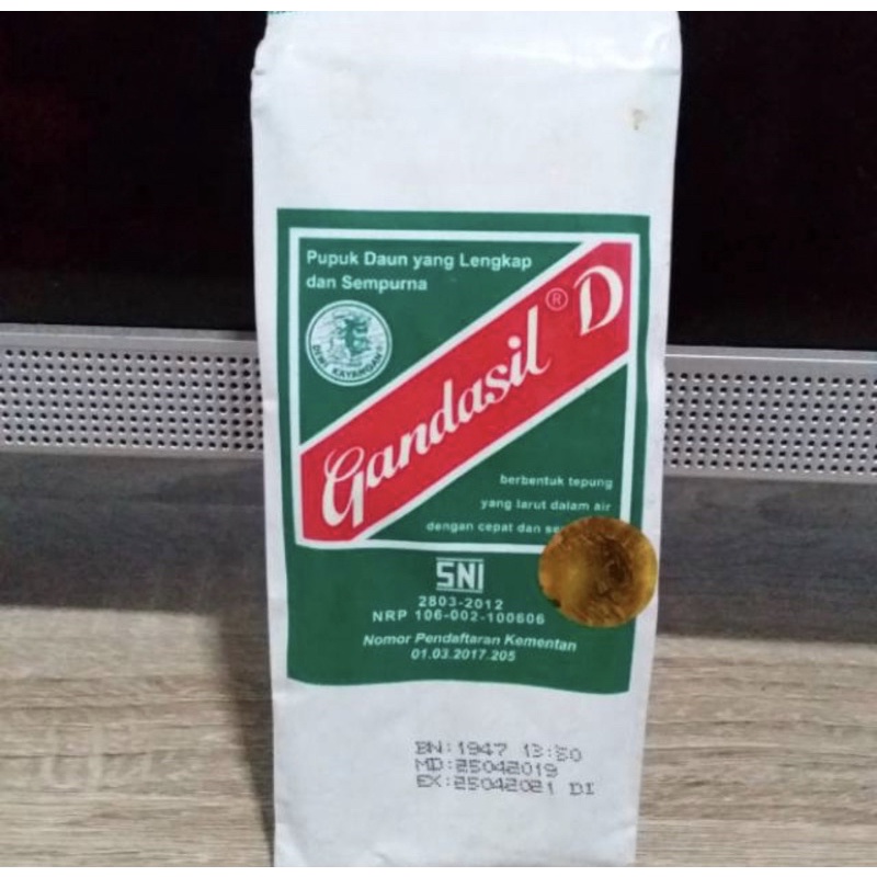 Jual Pupuk Gandasil D Pupuk Daun Lengkap Dan Sempurna 100gr | Shopee ...