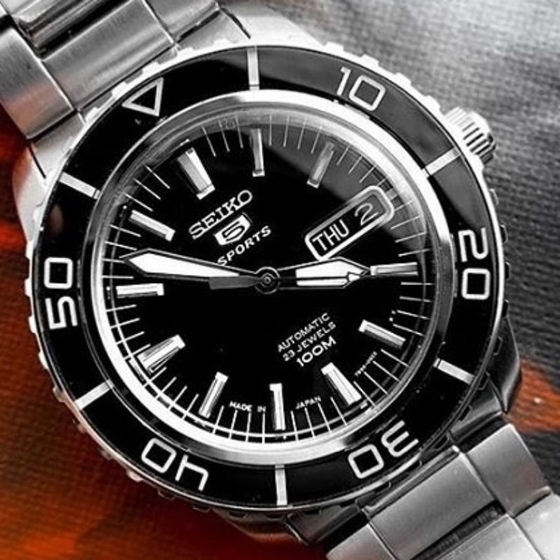 Harga seiko 5 sports sale automatic 23 jewels 100m