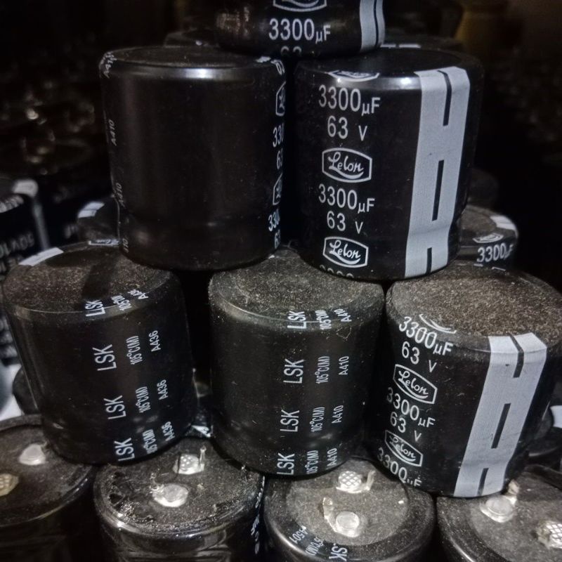 Elko Capacitor 10x Radial 330µF 63V | 3-Pin Electrolytic Capacitor up to 125°C | 330uF Electrolytic Capacitor from Elna