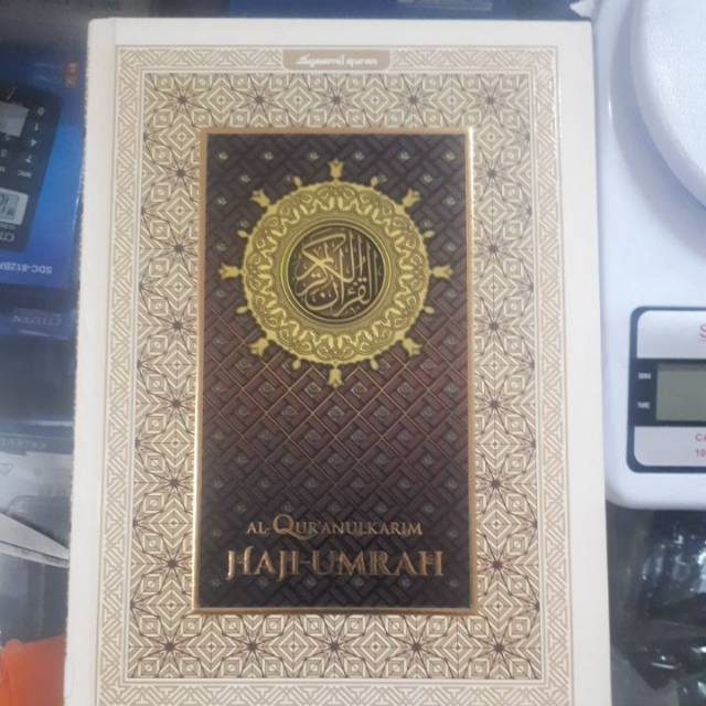 Jual Al Quran Syamil Edisi Haji Dan Umrah Terjemah Size B5 | Shopee ...