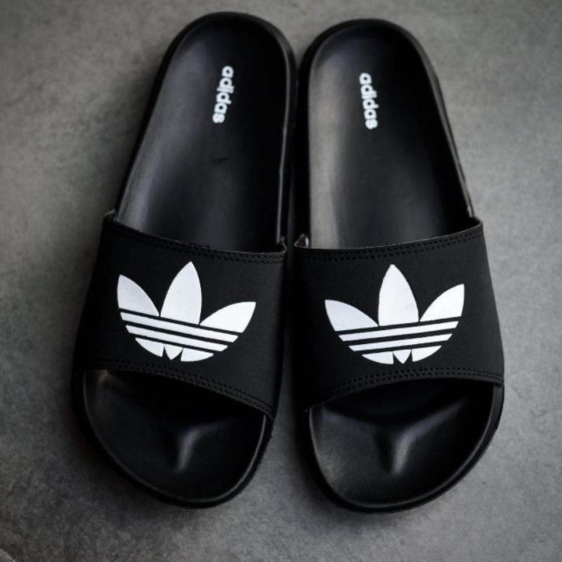 Jual SANDAL SLIDE ADIDAS TREFOIL BLACK WHITE ORIGINAL TERMURAH