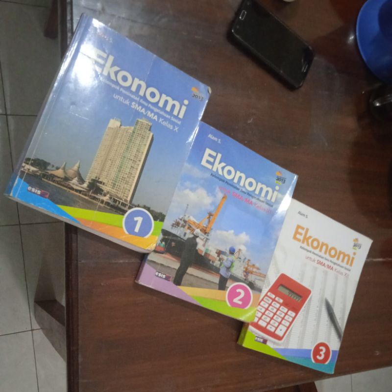 Jual EKONOMI KELAS 10 11 12 SMA K13 EDISI REVISI | Shopee Indonesia