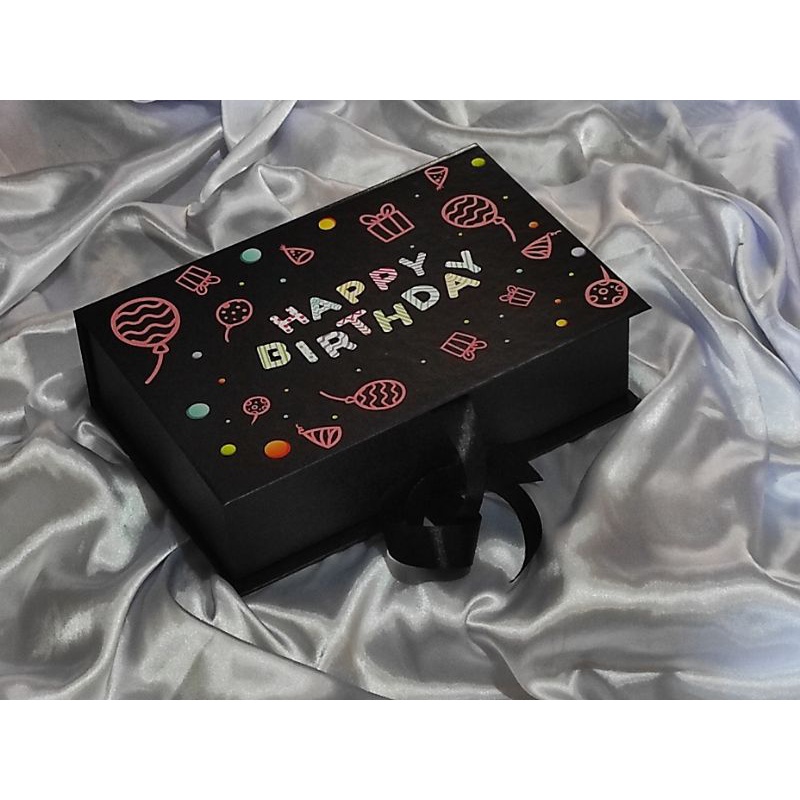 Jual Box Kado Ulang Tahun / Box Kado Spesial size P26cm L17cm T7cm Shopee Indonesia