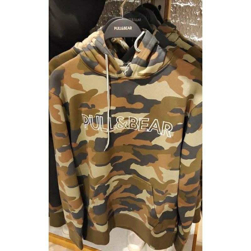 Hoodie camo clearance pull & bear