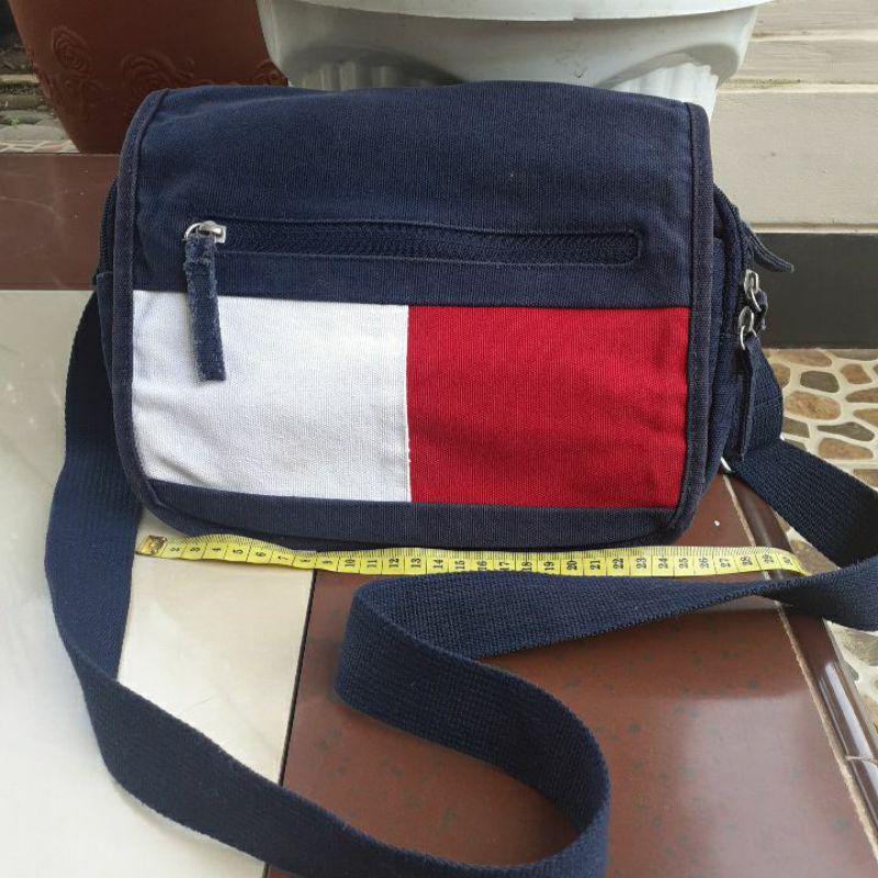 Harga sling clearance bag tommy hilfiger