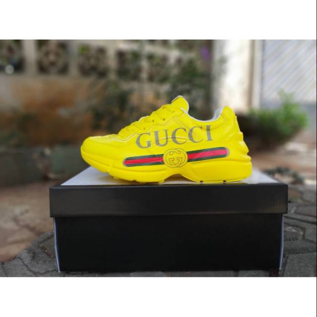 Harga sepatu gucci hot sale rhyton original