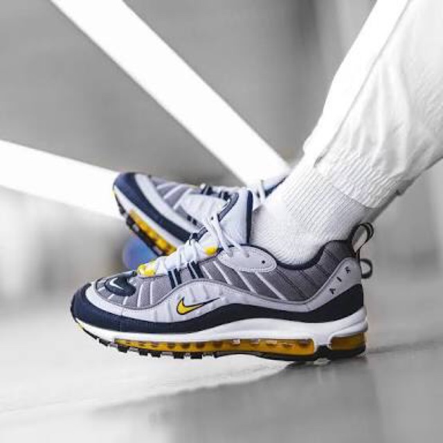 Nike Air Max 98 Tour Yellow Sneakers Sepatu Jalan Pria PREMIUM