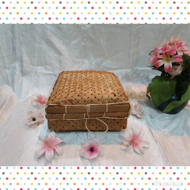 Jual K18s Keranjang Anyaman Bambu Kotak Tutup S 20x20x10cm Hampers Parcel Hantaran Mahar Wadah 6352