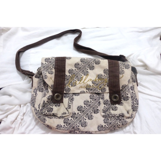 Sling hotsell bag billabong