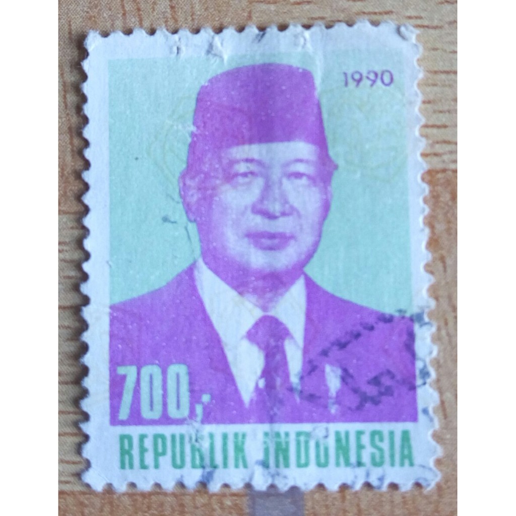 Jual Perangko Indonesia Pak Soeharto Rp 700 Tahun 1990 Shopee Indonesia