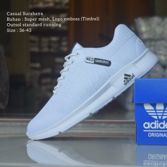 Foto sepatu 2025 adidas putih polos