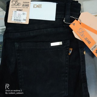 De jeans on sale