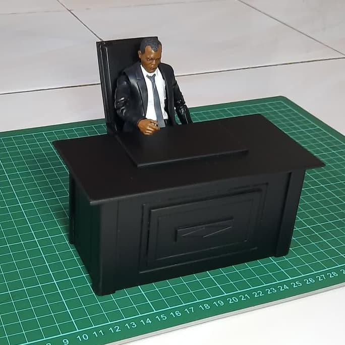 Jual Miniatur Kitbash Aksesoris Diorama Big Bos Office Table Set ...