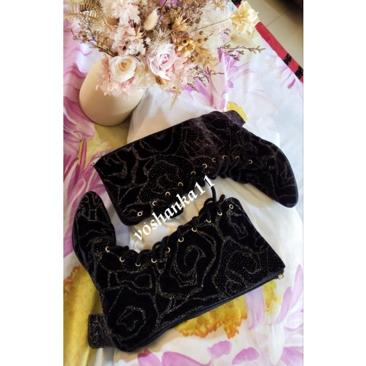 Jual Sepatu fashion show sz 39 hitam Shopee Indonesia
