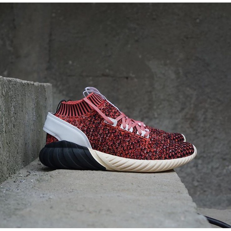Sepatu Sneakers Pria Adidas Tubular Doom Sock Primeknit Burgundy Original 100 CQ0950