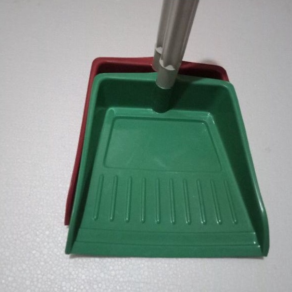 Jual pengki plastik /serokan sampah plastik | Shopee Indonesia