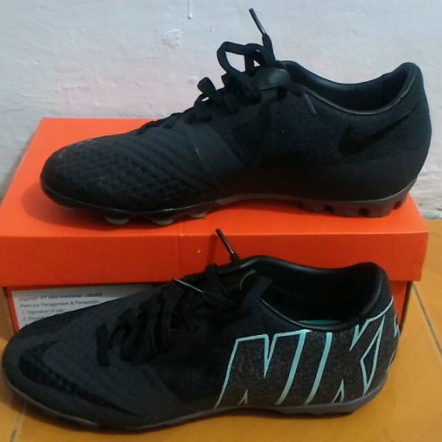 ORIGINAL Sepatu Futsal Nike Bomba Finale II Dark Ash Hyper Turq Black size 40.5