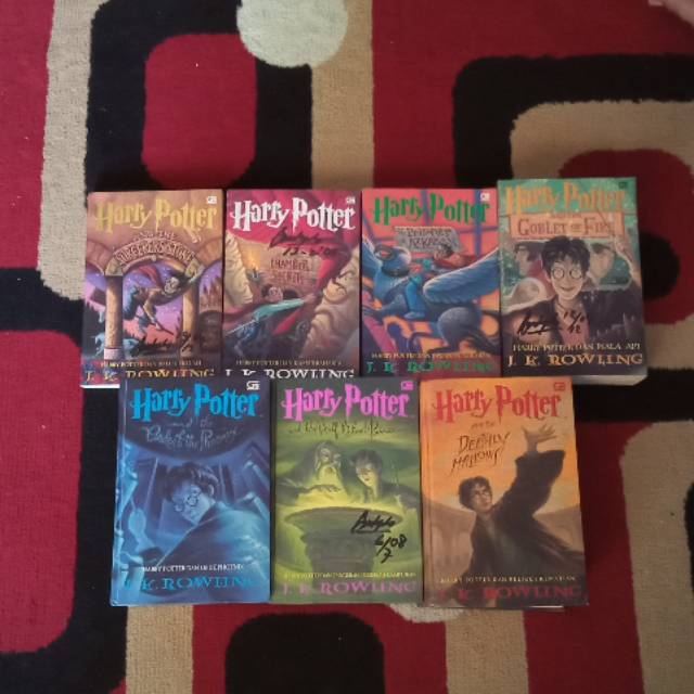 Jual HARRY POTTER BUKU 1 PAKET | Shopee Indonesia