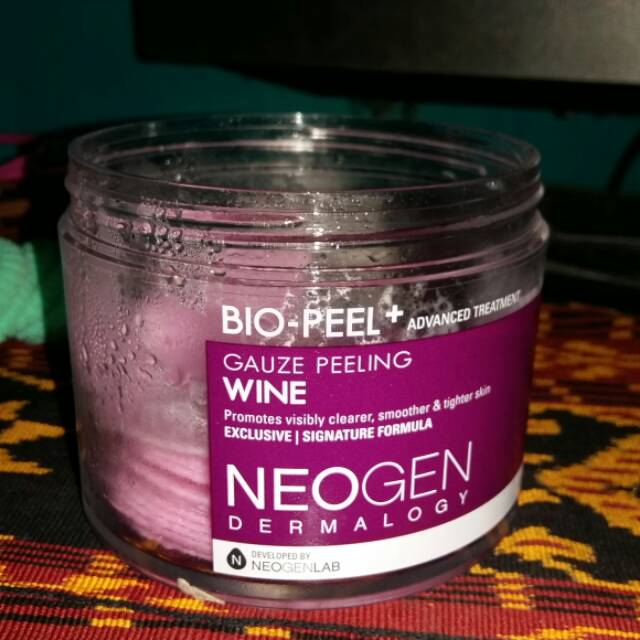 Jual Neogen Bio-Peel Wine + Miniso Nail Polish | Shopee Indonesia