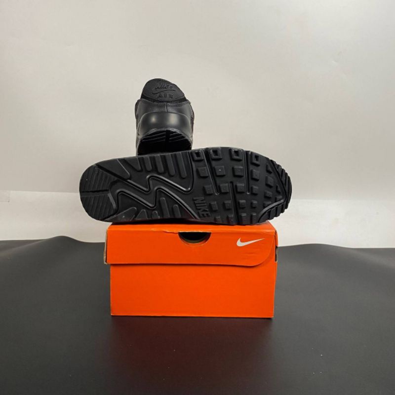 harga nike airmax 90