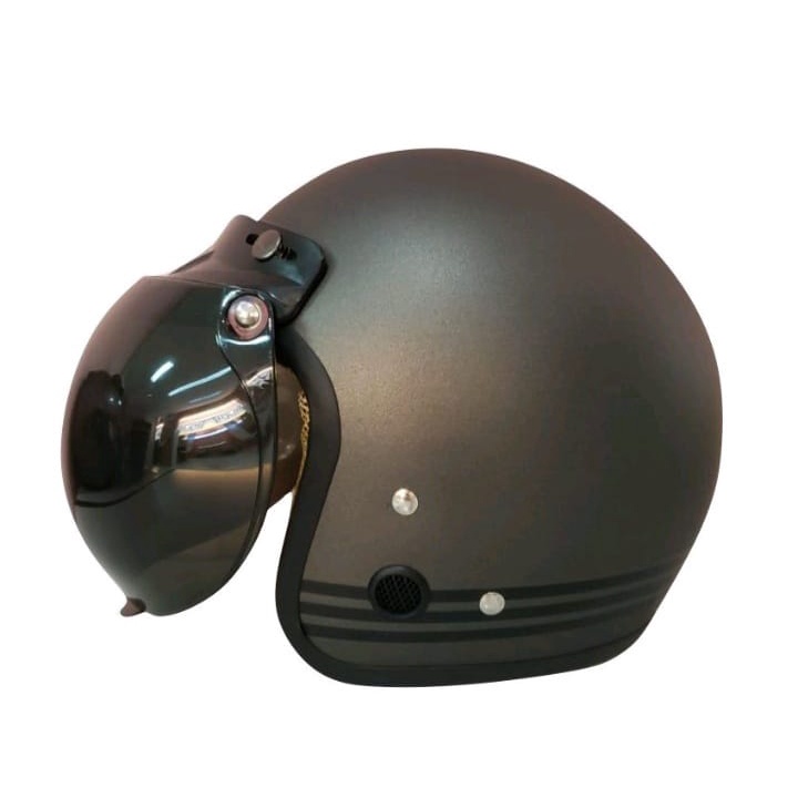 Helm Retro