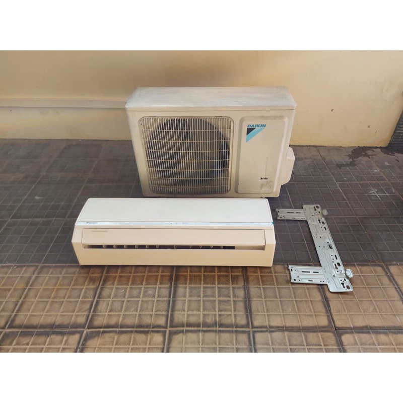 Jual AC Daikin 1.5 PK FTNE35JEV14 Used Second Bekas Mulus | Shopee ...