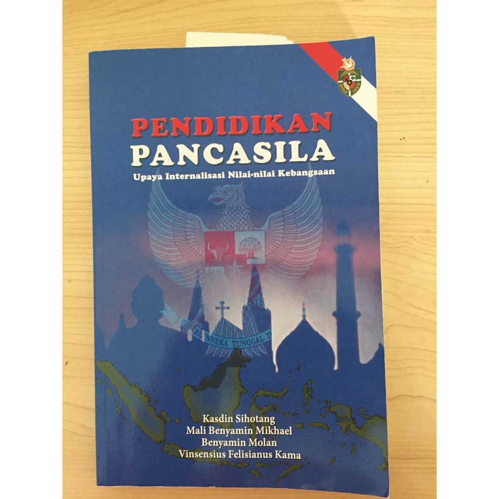 Membumikan Pancasila: Internalisasi melalui Pendidikan Kewarganegaraan di Desa Tayem