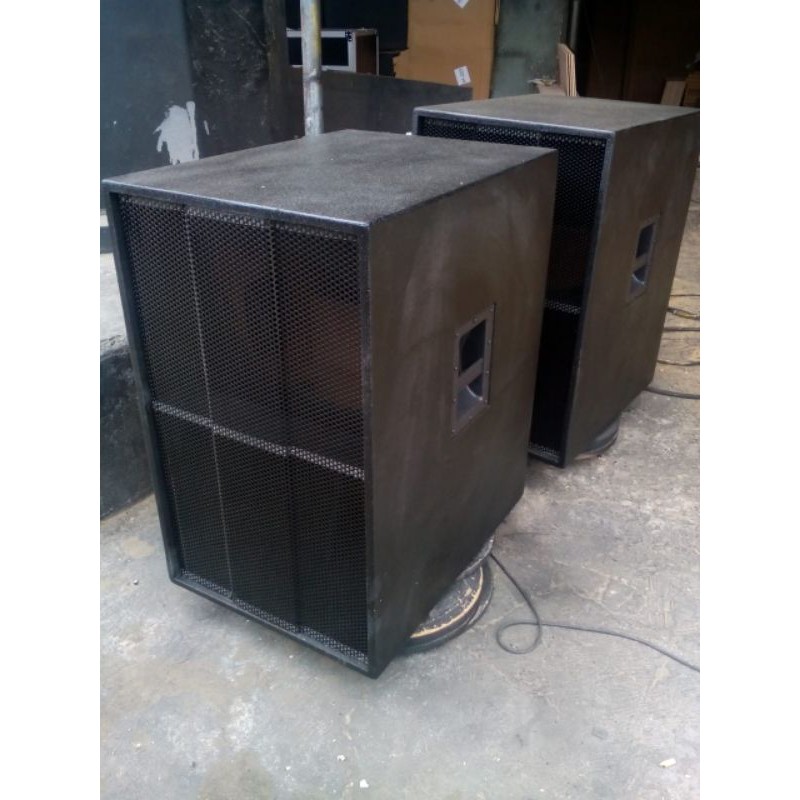 Box speaker 18 hot sale subwoofer