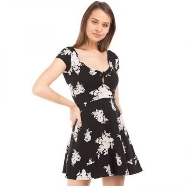 Jual aeropostle skater dress black floral yum box ransel jepang usborne