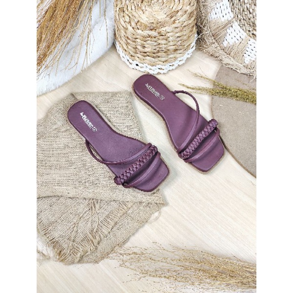 Jual Sandal Elegan FLW-002 (RUNDOM) | Shopee Indonesia